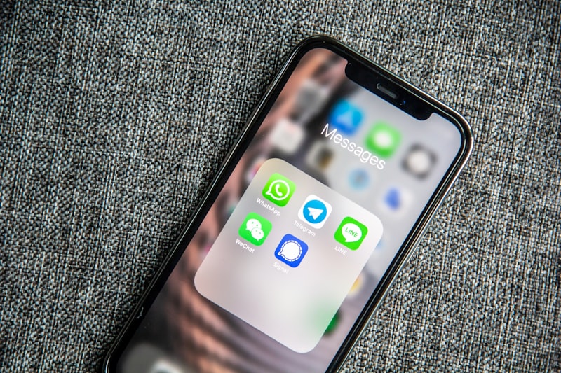 How to Design WhatsApp: System Design Deep Dive + Kafka Architecture